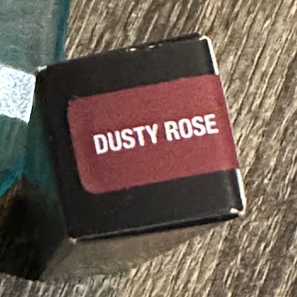 🥰🥰Anastasia Beverly Hills Liquid Lipstick🥰🥰 - Picture 6 of 6